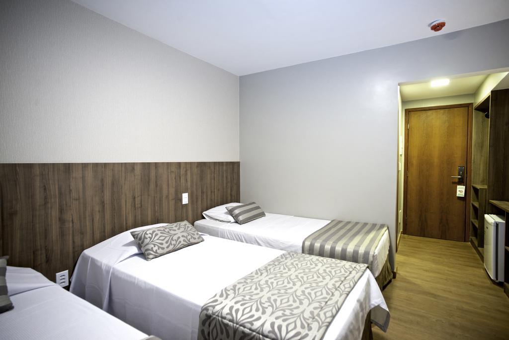 Standard Triple Room with 3 twin beds,1549372267:JPEG